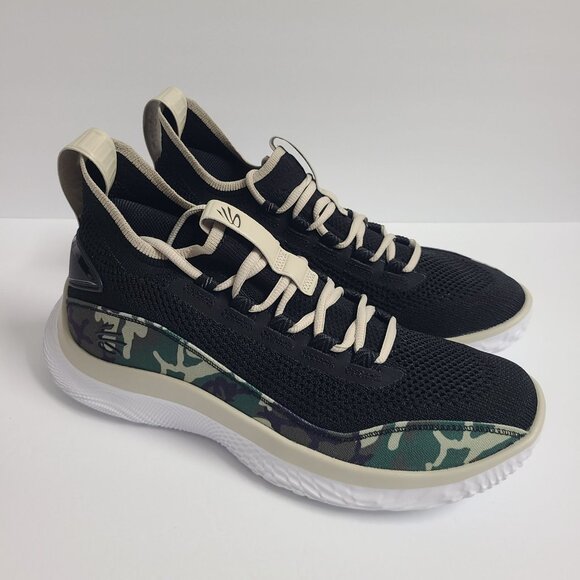 Athletic_Shoes